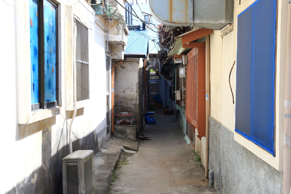 골목 안