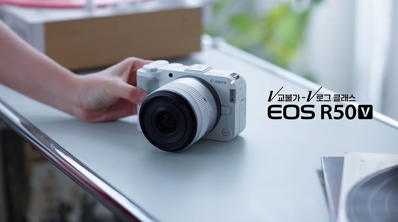 이런 무드엔 이런 컬러, EOS R50 V 화이트